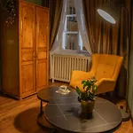 Otel Zatkuv Dum