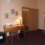 Zatkuv Dum Hotel 3*