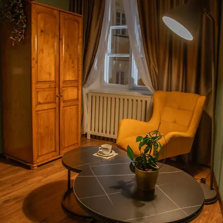 Hotel Zatkuv Dum