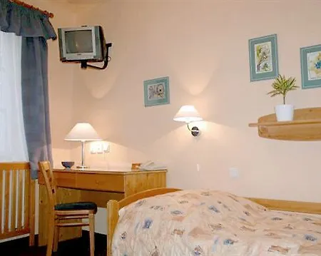 Hotel Zatkuv Dum