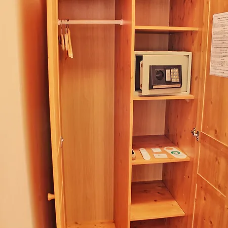 Zatkuv Dum 3*