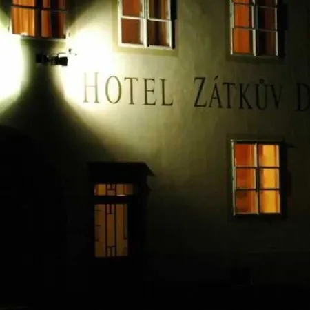 Zatkuv Dum Hotel