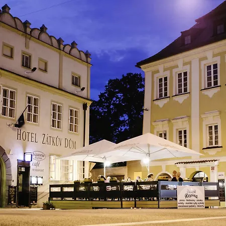 Zatkuv Dum 3* Budweis
