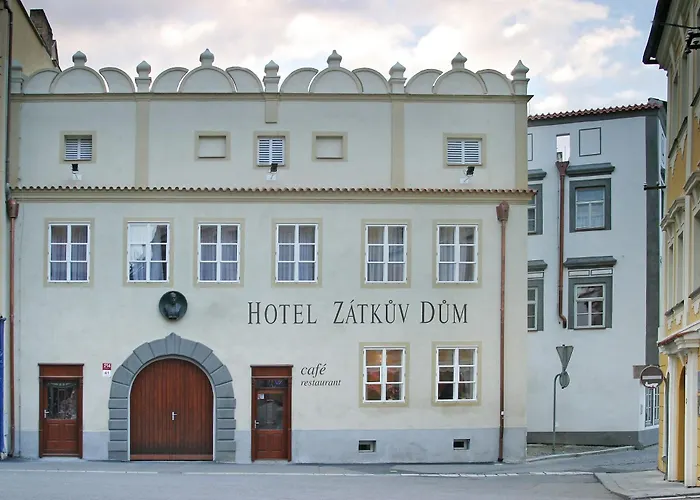 Zatkuv Dum 호텔 3*